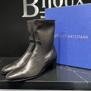 Stuart Weitzman Ernestine Ankle boots